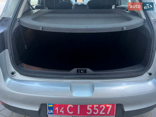 Серый Рено Меган, объемом двигателя 1.6 л и пробегом 144 тыс. км за 6699 $, фото 21 на Automoto.ua