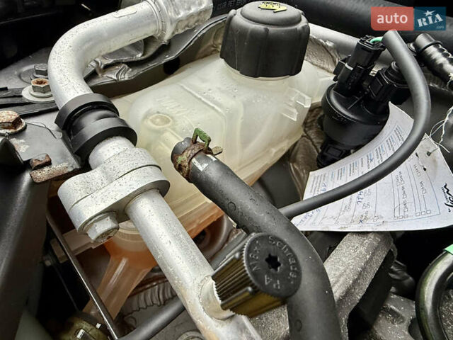 Сірий Рено Меган, об'ємом двигуна 1.6 л та пробігом 156 тис. км за 8350 $, фото 17 на Automoto.ua