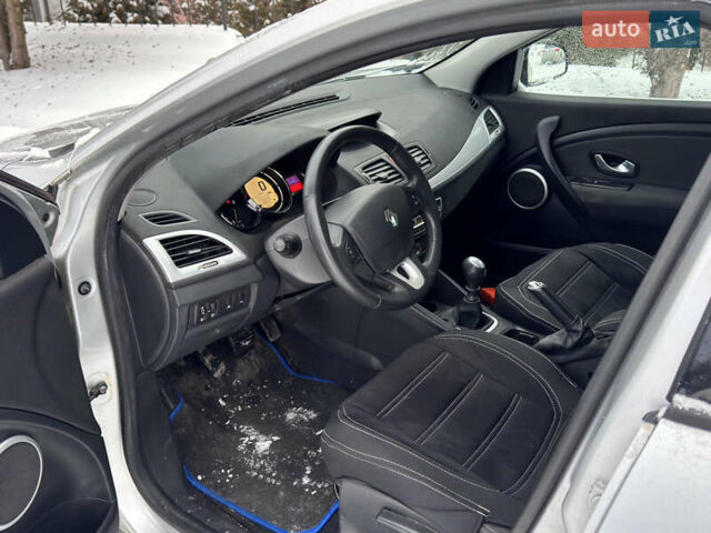 Серый Рено Меган, объемом двигателя 1.6 л и пробегом 169 тыс. км за 6150 $, фото 9 на Automoto.ua