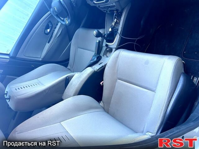 Сірий Рено Меган, об'ємом двигуна 1.5 л та пробігом 0 тис. км за 6000 $, фото 11 на Automoto.ua