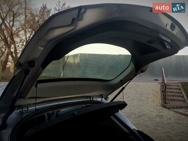 Сірий Рено Меган, об'ємом двигуна 1.6 л та пробігом 188 тис. км за 7500 $, фото 195 на Automoto.ua