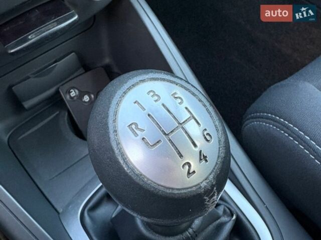 Серый Рено Меган, объемом двигателя 1.6 л и пробегом 193 тыс. км за 7000 $, фото 22 на Automoto.ua