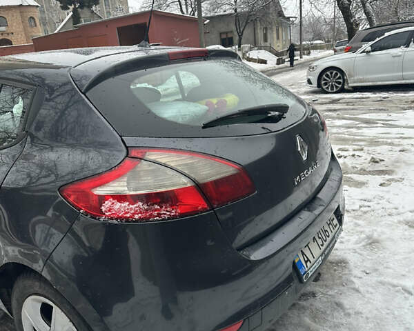 Сірий Рено Меган, об'ємом двигуна 1.5 л та пробігом 295 тис. км за 6200 $, фото 6 на Automoto.ua