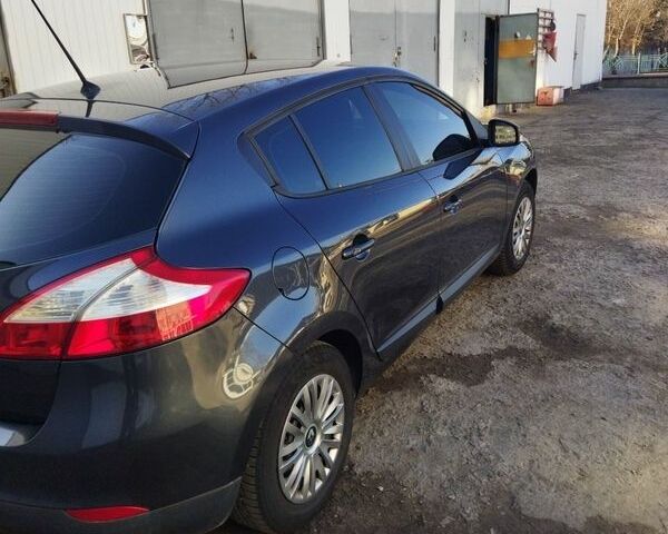 Серый Рено Меган, объемом двигателя 1.6 л и пробегом 171 тыс. км за 6900 $, фото 18 на Automoto.ua