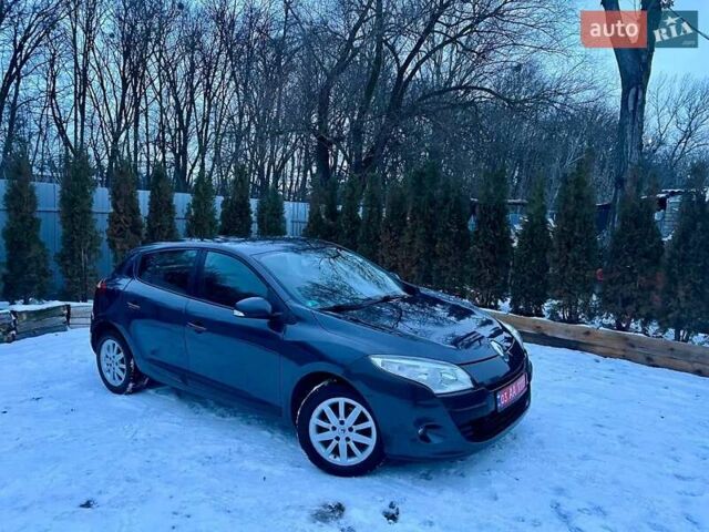 Сірий Рено Меган, об'ємом двигуна 1.6 л та пробігом 186 тис. км за 6900 $, фото 98 на Automoto.ua