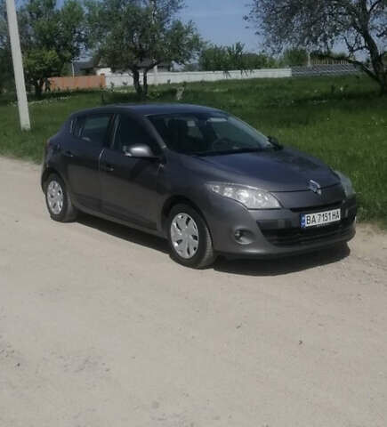 Сірий Рено Меган, об'ємом двигуна 1.46 л та пробігом 212 тис. км за 6700 $, фото 1 на Automoto.ua