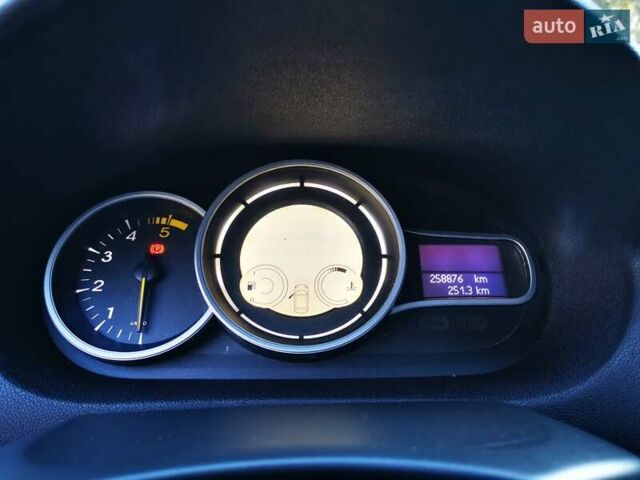 Сірий Рено Меган, об'ємом двигуна 1.5 л та пробігом 259 тис. км за 5900 $, фото 19 на Automoto.ua