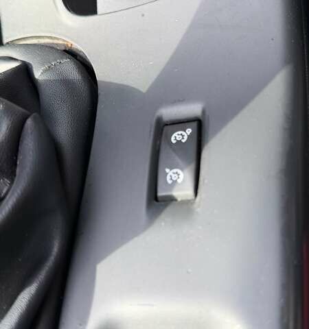 Серый Рено Меган, объемом двигателя 1.5 л и пробегом 268 тыс. км за 5400 $, фото 24 на Automoto.ua