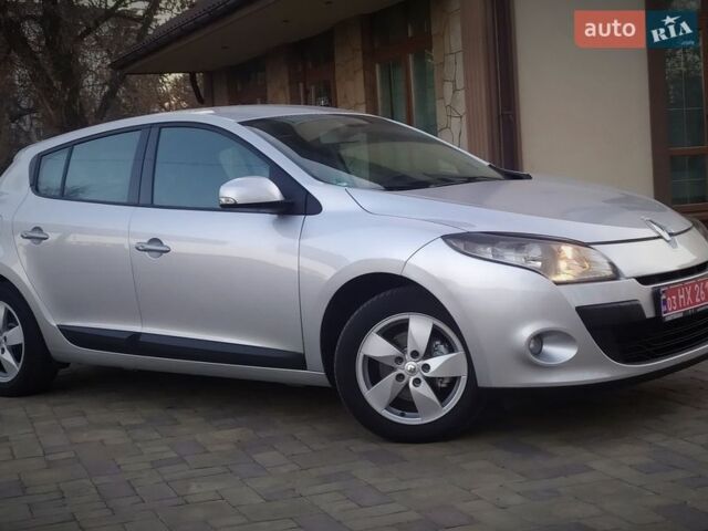 Сірий Рено Меган, об'ємом двигуна 1.6 л та пробігом 188 тис. км за 7500 $, фото 10 на Automoto.ua