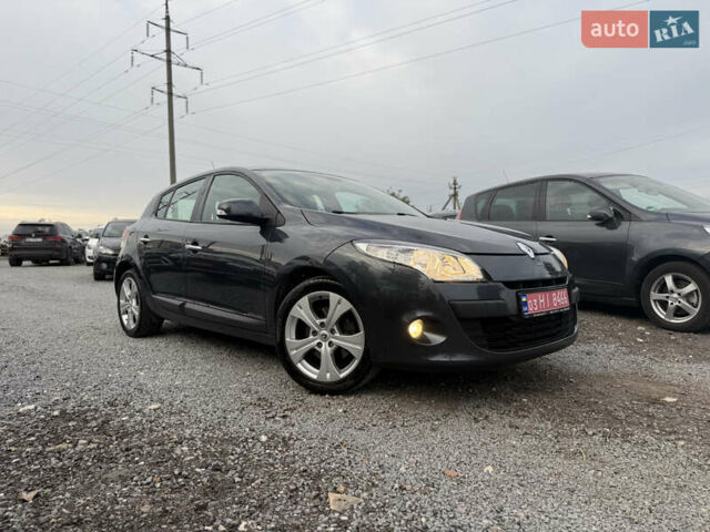 Сірий Рено Меган, об'ємом двигуна 2 л та пробігом 160 тис. км за 7499 $, фото 2 на Automoto.ua