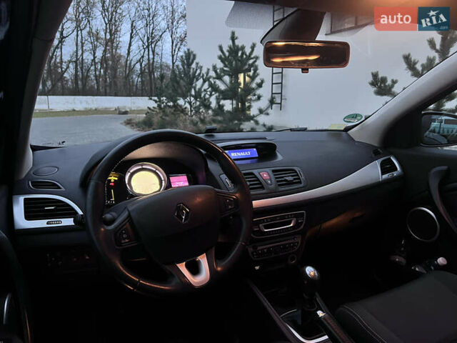 Серый Рено Меган, объемом двигателя 1.5 л и пробегом 249 тыс. км за 5900 $, фото 11 на Automoto.ua