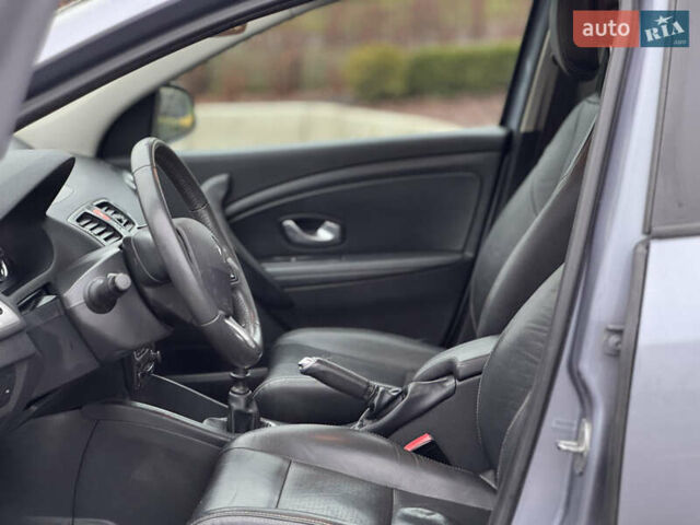 Серый Рено Меган, объемом двигателя 1.6 л и пробегом 193 тыс. км за 5999 $, фото 38 на Automoto.ua