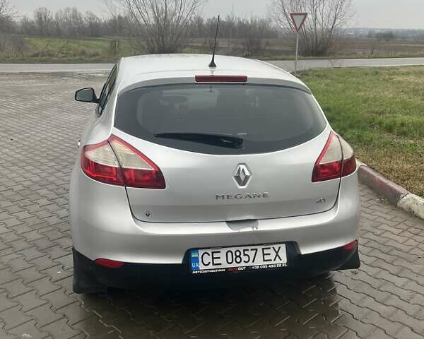 Серый Рено Меган, объемом двигателя 1.46 л и пробегом 322 тыс. км за 5800 $, фото 4 на Automoto.ua