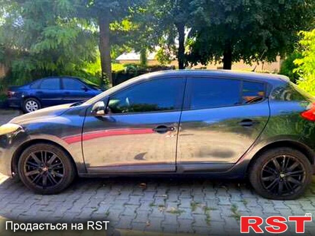 Серый Рено Меган, объемом двигателя 1.5 л и пробегом 293 тыс. км за 3900 $, фото 1 на Automoto.ua