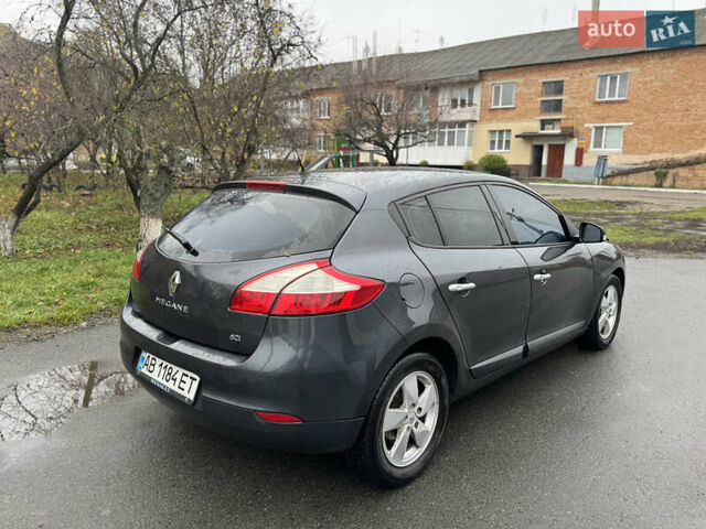 Серый Рено Меган, объемом двигателя 1.46 л и пробегом 280 тыс. км за 6200 $, фото 3 на Automoto.ua