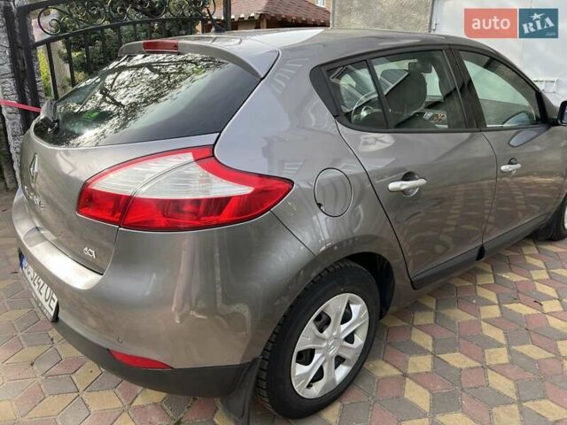 Сірий Рено Меган, об'ємом двигуна 1.46 л та пробігом 223 тис. км за 6500 $, фото 5 на Automoto.ua