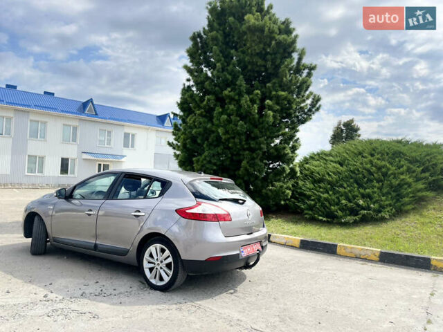Сірий Рено Меган, об'ємом двигуна 1.6 л та пробігом 191 тис. км за 7500 $, фото 28 на Automoto.ua