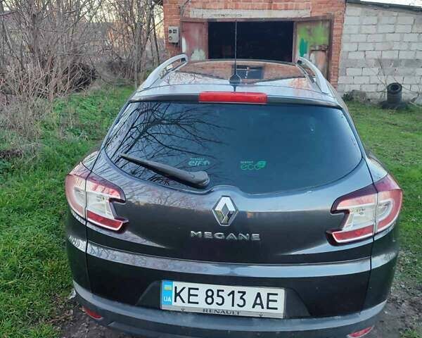 Сірий Рено Меган, об'ємом двигуна 1.46 л та пробігом 270 тис. км за 6300 $, фото 1 на Automoto.ua