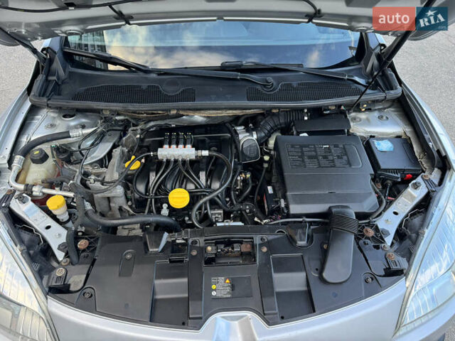 Серый Рено Меган, объемом двигателя 1.6 л и пробегом 180 тыс. км за 6550 $, фото 40 на Automoto.ua