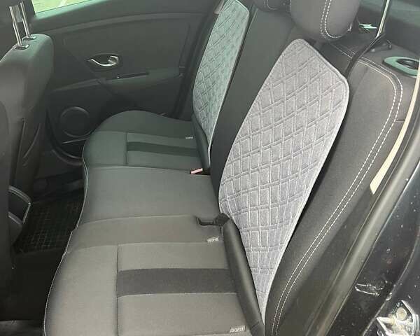 Серый Рено Меган, объемом двигателя 1.46 л и пробегом 250 тыс. км за 5600 $, фото 6 на Automoto.ua