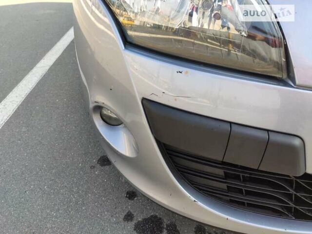 Сірий Рено Меган, об'ємом двигуна 1.5 л та пробігом 780 тис. км за 4300 $, фото 15 на Automoto.ua