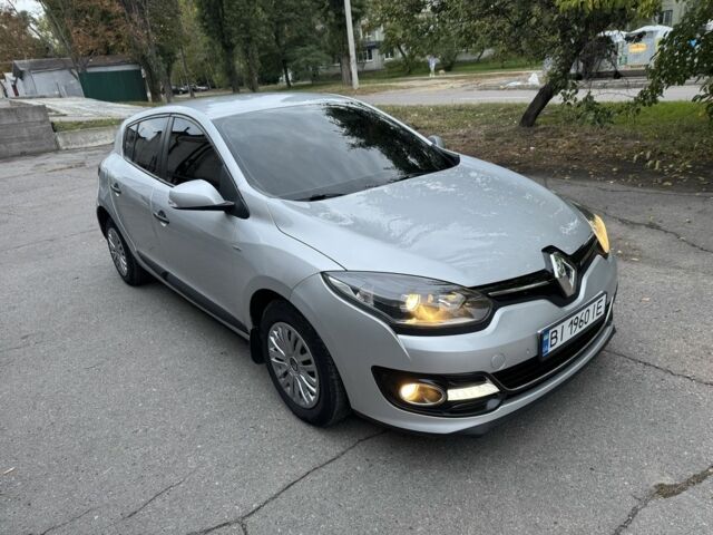 Серый Рено Меган, объемом двигателя 1.5 л и пробегом 270 тыс. км за 6300 $, фото 11 на Automoto.ua