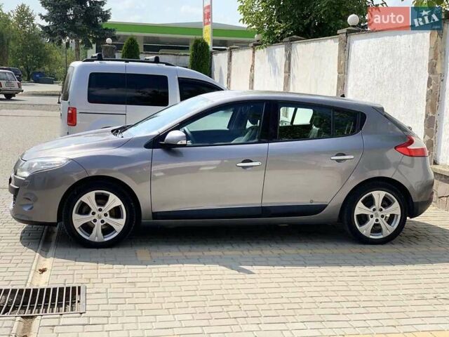 Сірий Рено Меган, об'ємом двигуна 1.5 л та пробігом 155 тис. км за 7057 $, фото 1 на Automoto.ua