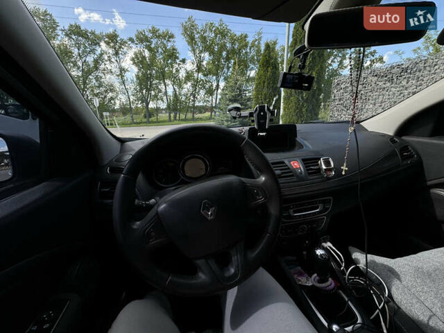 Серый Рено Меган, объемом двигателя 1.46 л и пробегом 230 тыс. км за 6299 $, фото 9 на Automoto.ua