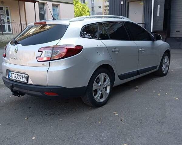 Сірий Рено Меган, об'ємом двигуна 1.9 л та пробігом 237 тис. км за 5800 $, фото 18 на Automoto.ua