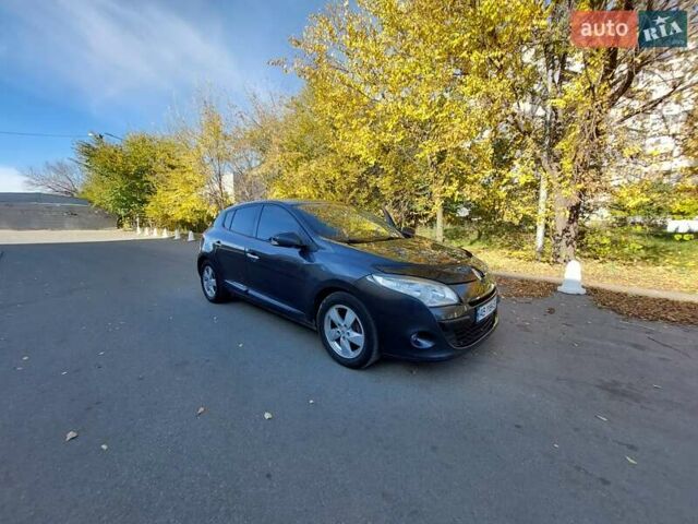 Сірий Рено Меган, об'ємом двигуна 1.46 л та пробігом 280 тис. км за 5900 $, фото 4 на Automoto.ua