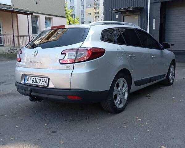 Сірий Рено Меган, об'ємом двигуна 1.9 л та пробігом 237 тис. км за 5800 $, фото 9 на Automoto.ua