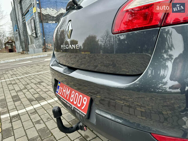 Серый Рено Меган, объемом двигателя 1.6 л и пробегом 164 тыс. км за 8000 $, фото 45 на Automoto.ua