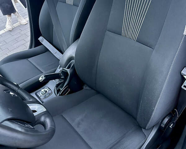 Серый Рено Меган, объемом двигателя 1.46 л и пробегом 260 тыс. км за 7200 $, фото 14 на Automoto.ua