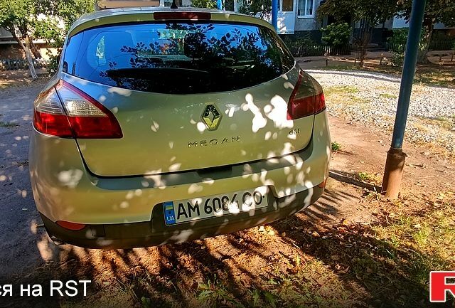 Серый Рено Меган, объемом двигателя 1.5 л и пробегом 224 тыс. км за 5400 $, фото 3 на Automoto.ua