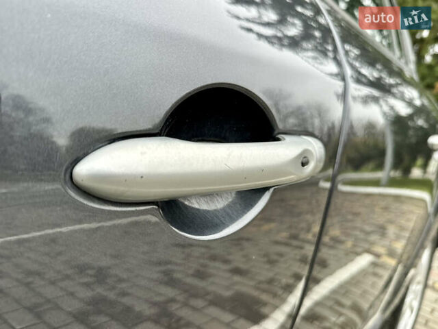 Серый Рено Меган, объемом двигателя 1.6 л и пробегом 164 тыс. км за 8000 $, фото 44 на Automoto.ua