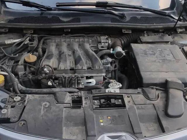 Сірий Рено Меган, об'ємом двигуна 2 л та пробігом 172 тис. км за 7000 $, фото 7 на Automoto.ua