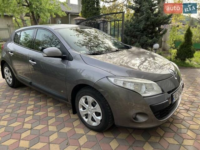 Сірий Рено Меган, об'ємом двигуна 1.46 л та пробігом 223 тис. км за 6500 $, фото 17 на Automoto.ua