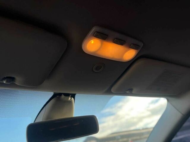 Серый Рено Меган, объемом двигателя 1.5 л и пробегом 289 тыс. км за 7200 $, фото 22 на Automoto.ua