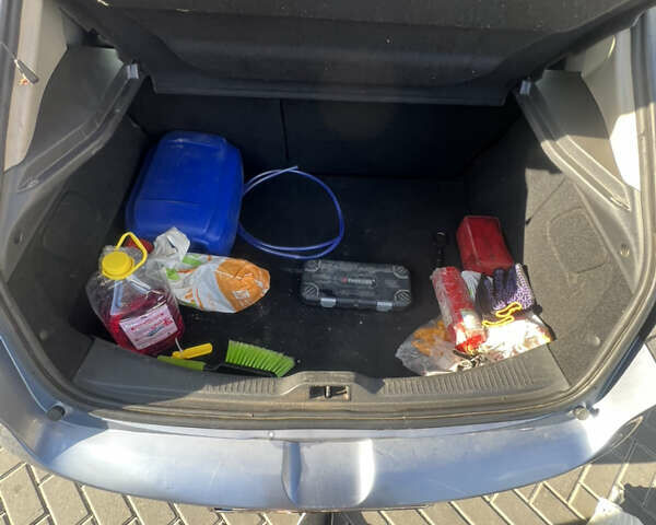 Рено Меган 2010 в Днепре (Днепропетровске) на Automoto.ua Серый Рено Меган, объемом двигателя 1.5 л и пробегом 326 тыс. км за 5550 $, фото 12 на Automoto.ua