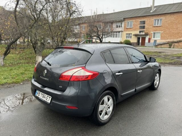 Серый Рено Меган, объемом двигателя 1.5 л и пробегом 280 тыс. км за 6200 $, фото 4 на Automoto.ua