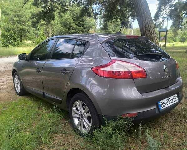 Сірий Рено Меган, об'ємом двигуна 1.6 л та пробігом 241 тис. км за 7300 $, фото 1 на Automoto.ua