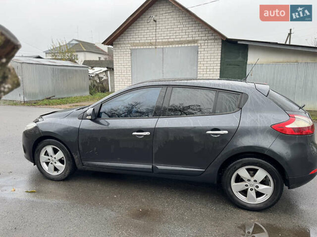 Серый Рено Меган, объемом двигателя 1.46 л и пробегом 280 тыс. км за 6200 $, фото 5 на Automoto.ua