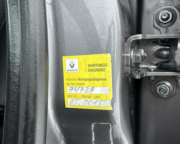 Серый Рено Меган, объемом двигателя 1.6 л и пробегом 148 тыс. км за 6850 $, фото 37 на Automoto.ua