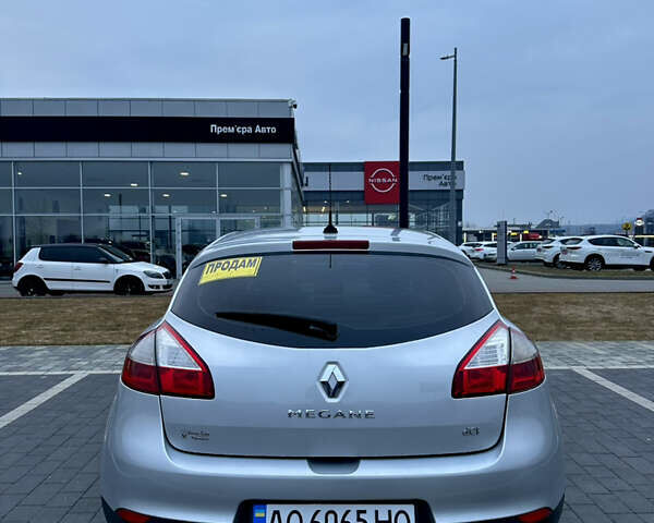 Серый Рено Меган, объемом двигателя 1.46 л и пробегом 260 тыс. км за 7200 $, фото 5 на Automoto.ua