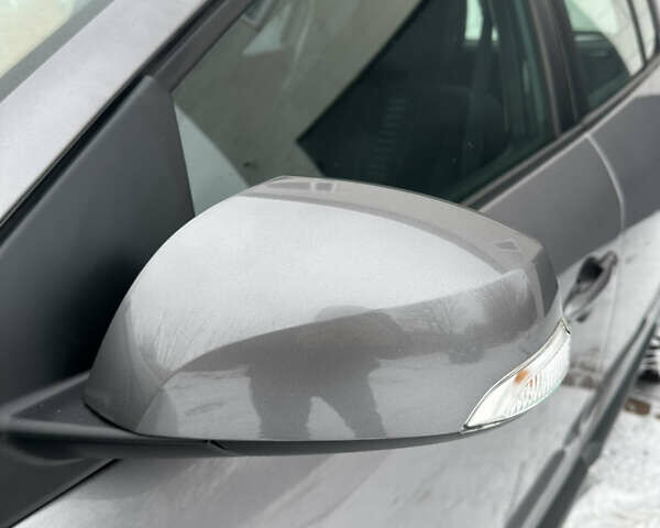 Серый Рено Меган, объемом двигателя 1.6 л и пробегом 148 тыс. км за 6850 $, фото 18 на Automoto.ua