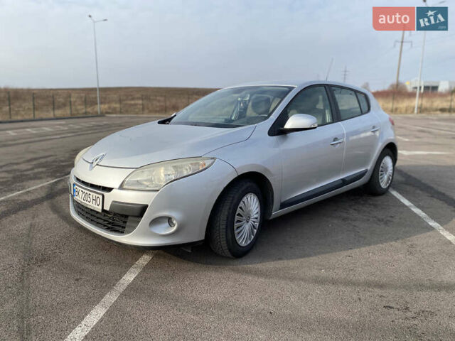 Серый Рено Меган, объемом двигателя 1.46 л и пробегом 286 тыс. км за 6650 $, фото 7 на Automoto.ua