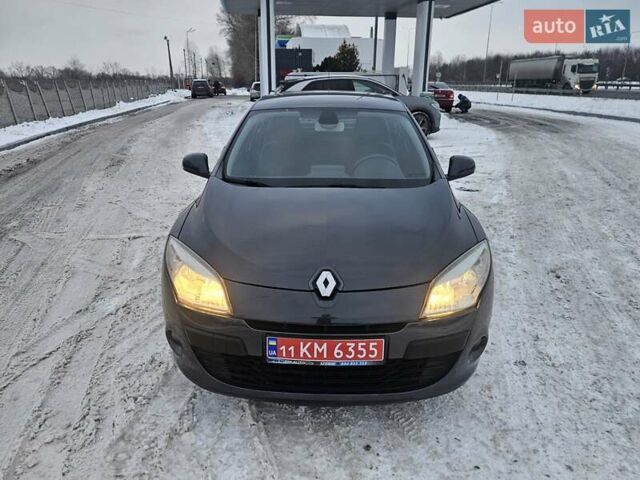 Серый Рено Меган, объемом двигателя 1.6 л и пробегом 187 тыс. км за 6850 $, фото 16 на Automoto.ua