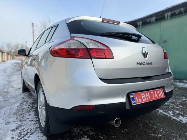 Сірий Рено Меган, об'ємом двигуна 1.6 л та пробігом 183 тис. км за 6500 $, фото 15 на Automoto.ua