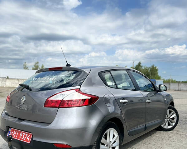 Сірий Рено Меган, об'ємом двигуна 1.6 л та пробігом 191 тис. км за 7500 $, фото 29 на Automoto.ua