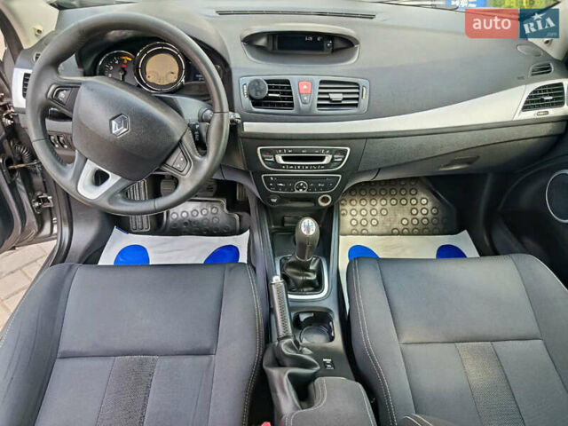 Сірий Рено Меган, об'ємом двигуна 1.5 л та пробігом 155 тис. км за 7057 $, фото 6 на Automoto.ua